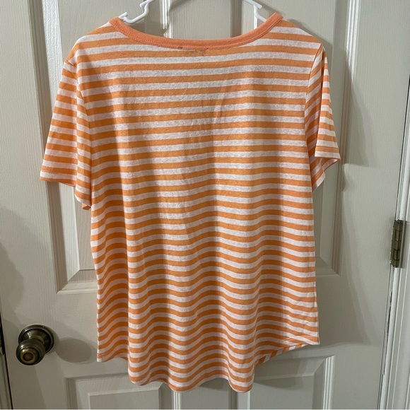 Tribal Linen Blend Top size Large - Picture 2 of 4